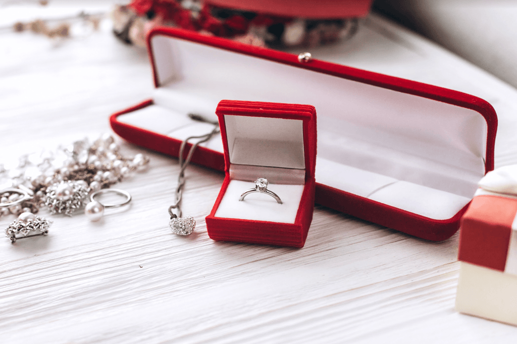 Valentine’s Day Gifts from the World’s Top Designers - MJ Christensen Diamonds